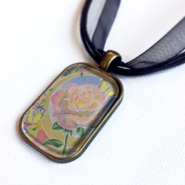 Blush - Pendant