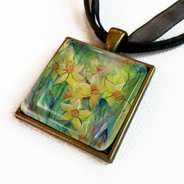 Dancing Daffodils - Pendant