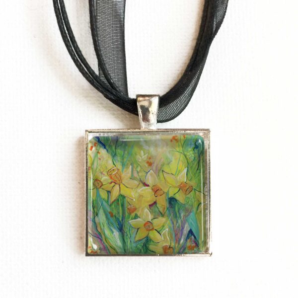 Dancing Daffodils - Pendant