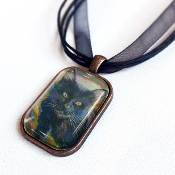 Licorice - Pendant