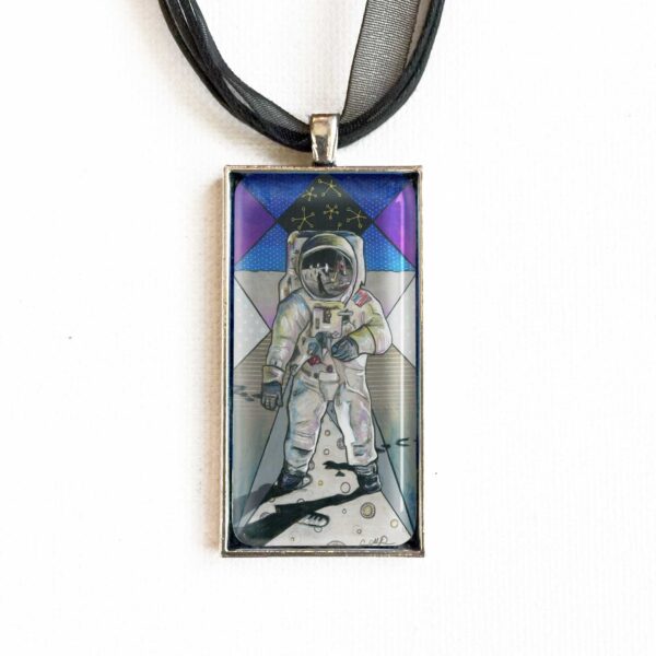 Smile, Buzz - Pendant