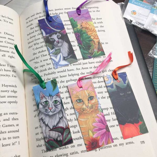 Garden Cats Mini-Bookmarks